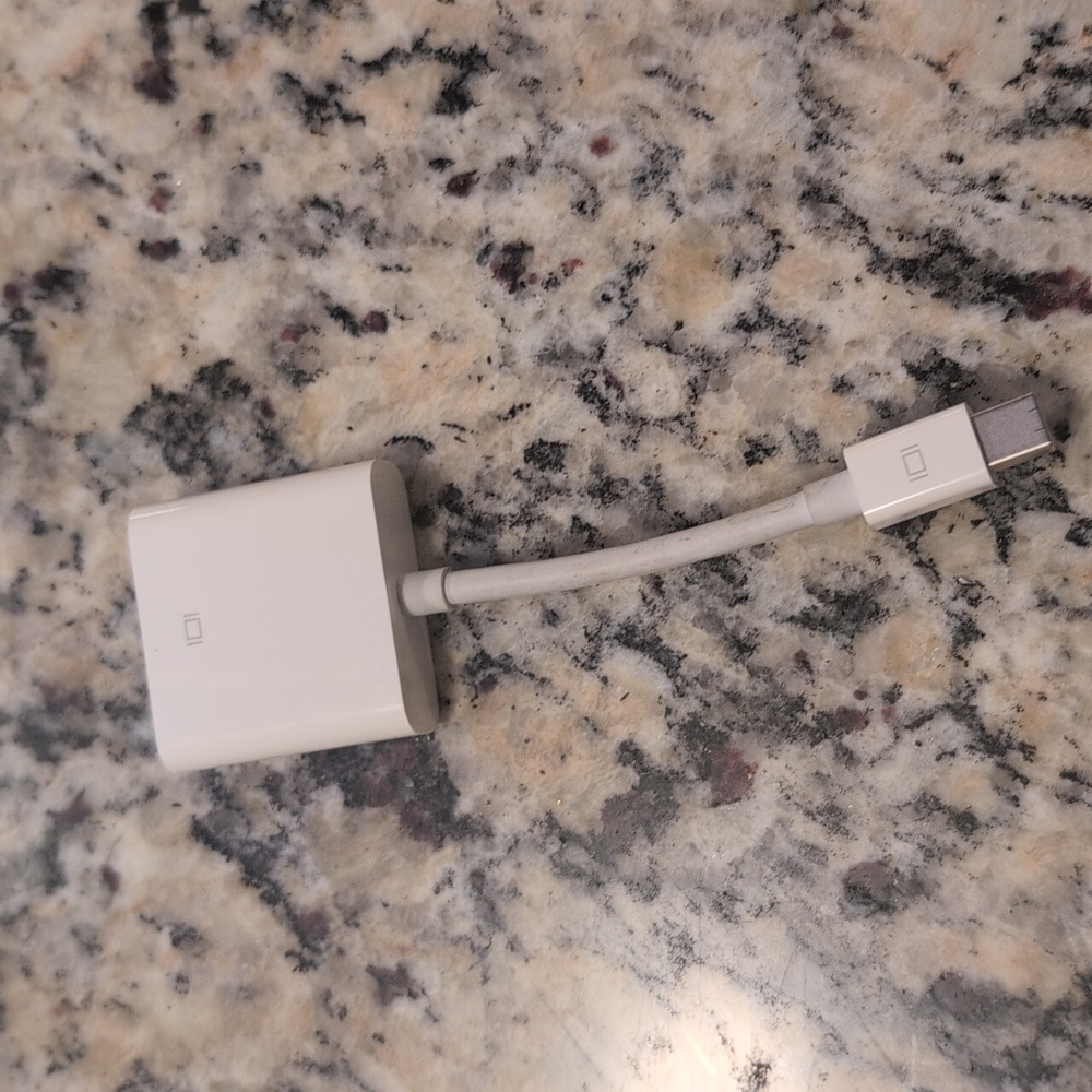Apple Mini DisplayPort to DVI Adapter - Picture 4 of 6